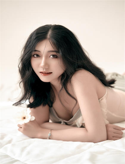 蜜桃成熟3d_完整版_国产成人__免费观看_男人喜欢女人亲哪里